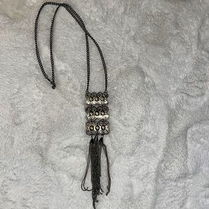 Long gold necklace (costume jewelry)